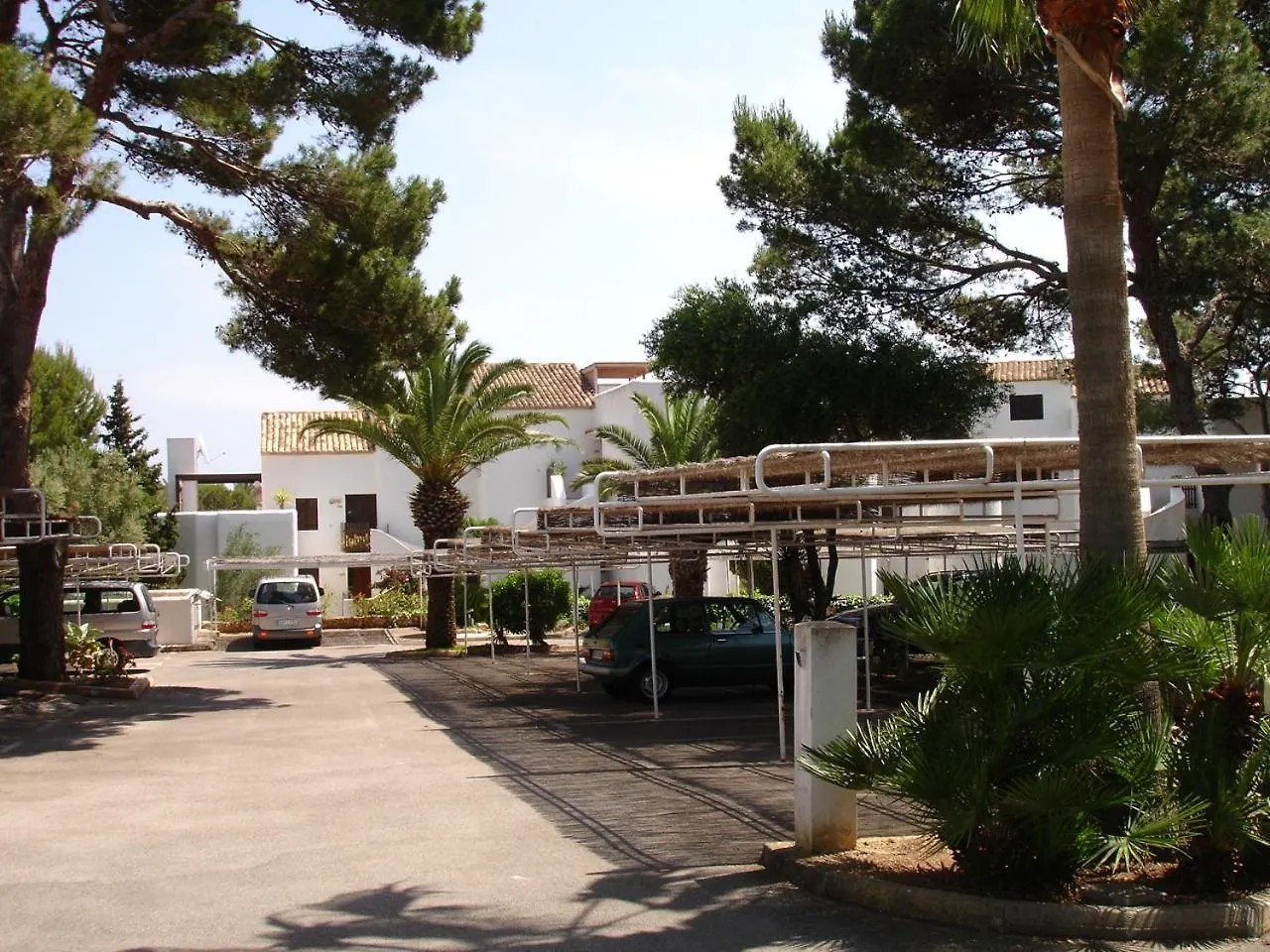 Sea Frontline Apartment 'Faraona'. Pool. Wifi Santanyi